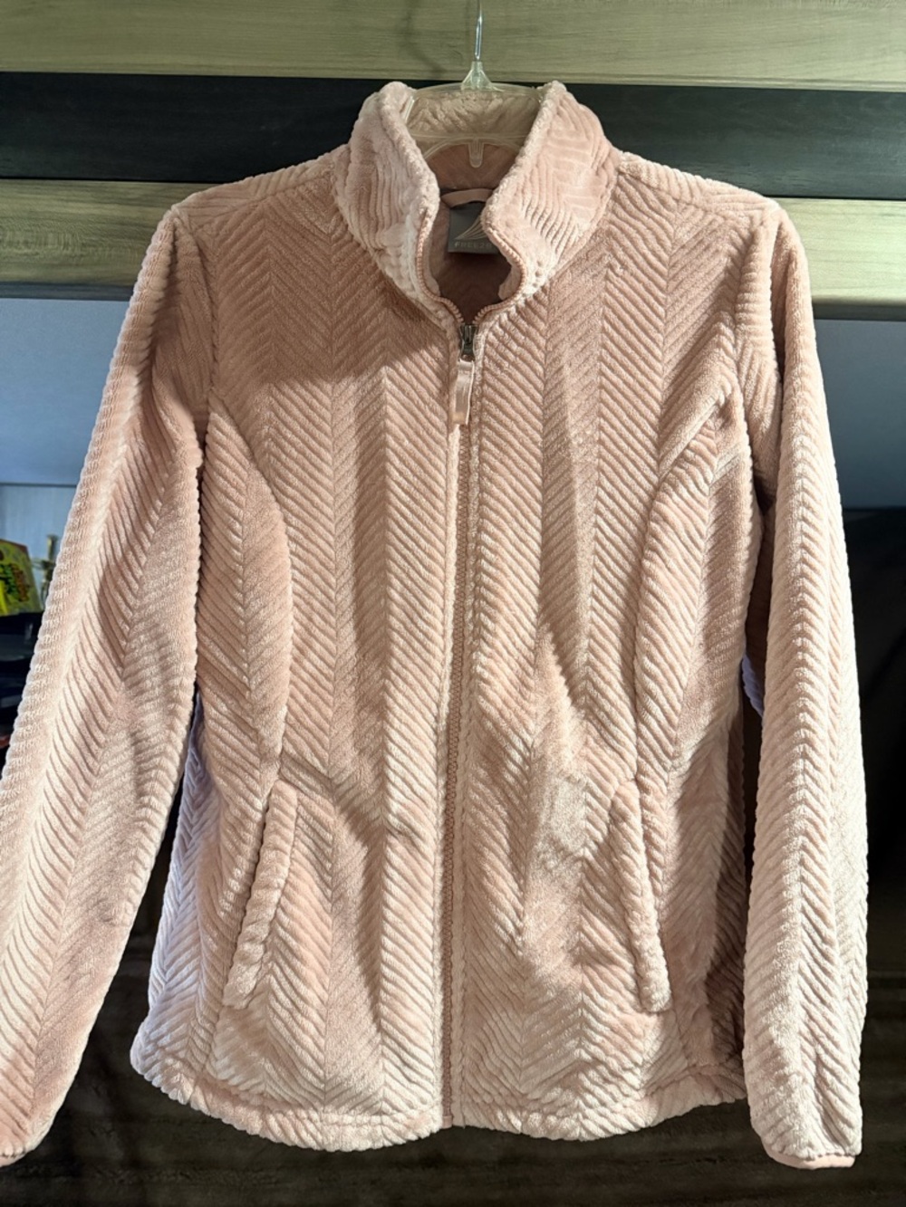 Cozy Plush Zip-Up Teddy Jacket - Blush Pink